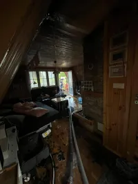 Kamień. Pożar domku letniskowego.