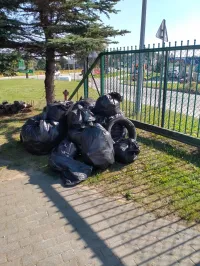 Sprzątanie, ogniska i integracja – ekologiczny weekend w sołectwach Gminy Szemud.