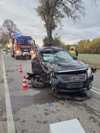 Wypadek w Dobrzewinie. 66-letnia kierująca w szpitalu.