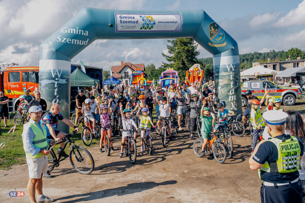 Fotorelacja - Rajd Rowerowy w Dobrzewinie 2025 r.