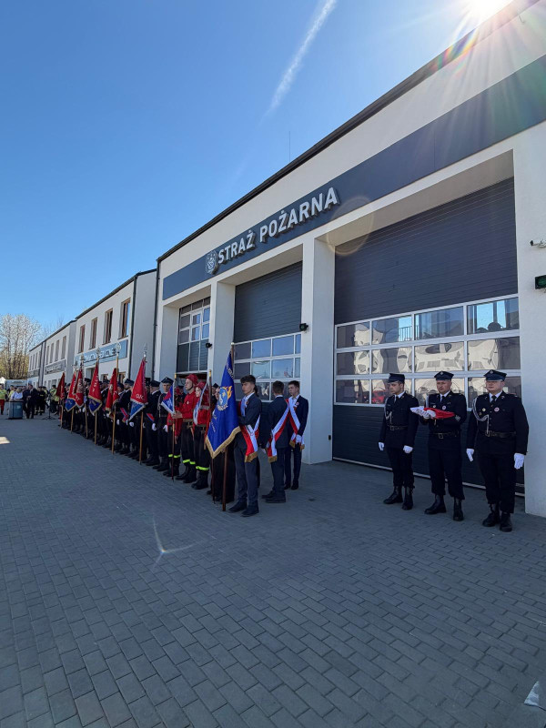 Wierni tradycji, gotowi na przyszłość. Relacja z oficjalnych obchodów 120-lecia OSP.