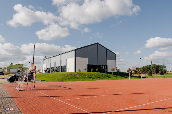 Łebieńska Huta świętuje. „Olimpia” poświęcona i otwarta! 