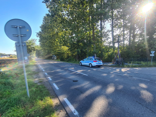 Donimierz: 9-latka potrącona na drodze. Na miejscu śmigłowiec LPR.